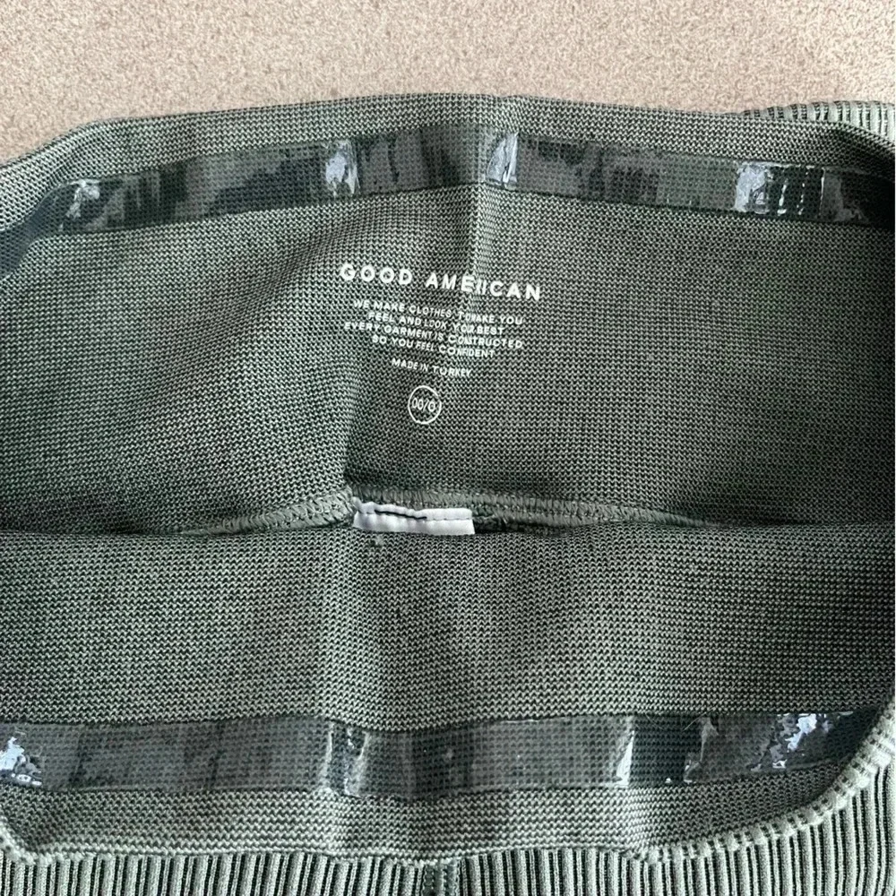 Good American Leggings - Picture 3 of 4